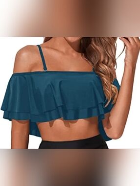 Tempt Me L Teal Ruffled Layered Bikini Top W/Adjustable Straps NWT